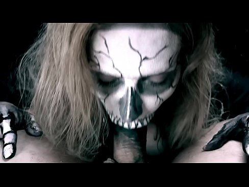 ❤️ Ragazza demonia chì succhia u cazzo cù a so bocca nera è ingoia cum. ️❌ Porno à co.gayasianporn.ru ☑
